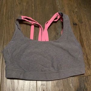 Lululemon sports bra
